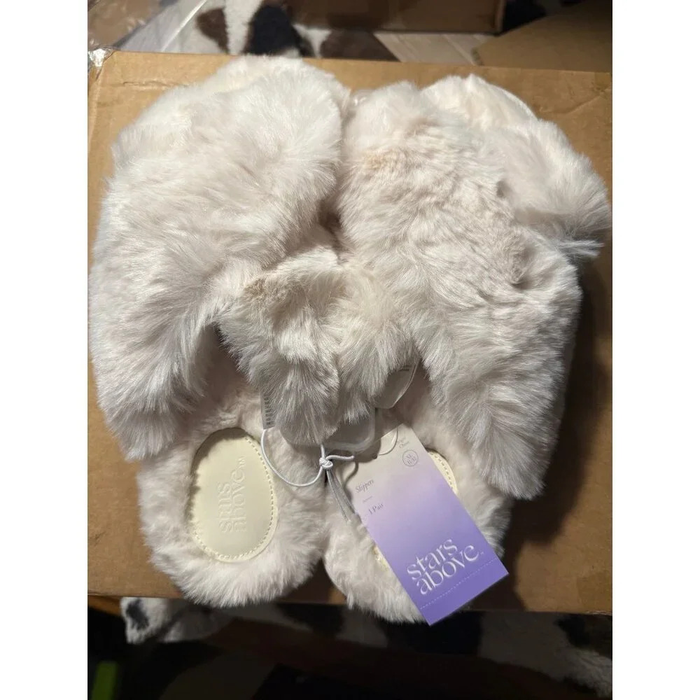 NWT womens size 11/12 slippers